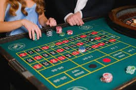 Myanmar National League ဘောလုံးပွဲ vip8000 Sportsbook တွင် ကစားနေသောပုံ